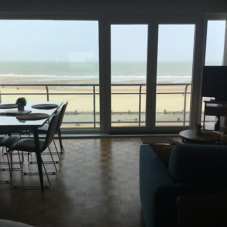 Royal Zeezicht Oostende Apartment ภายนอก รูปภาพ